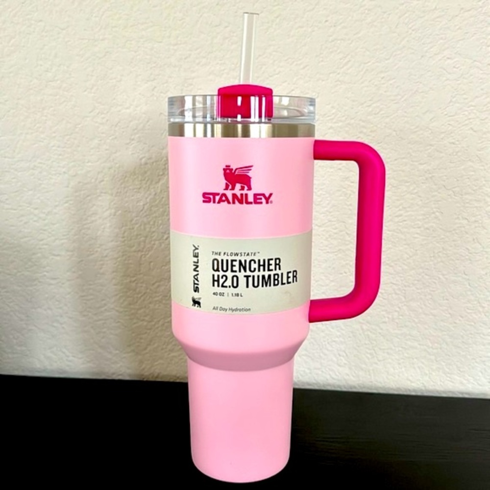 💕 STANLEY 40oz STAINLESS STEEL FLOWSTATE QUENCHER TUMBLER FLAMINGO BARBIE PINK